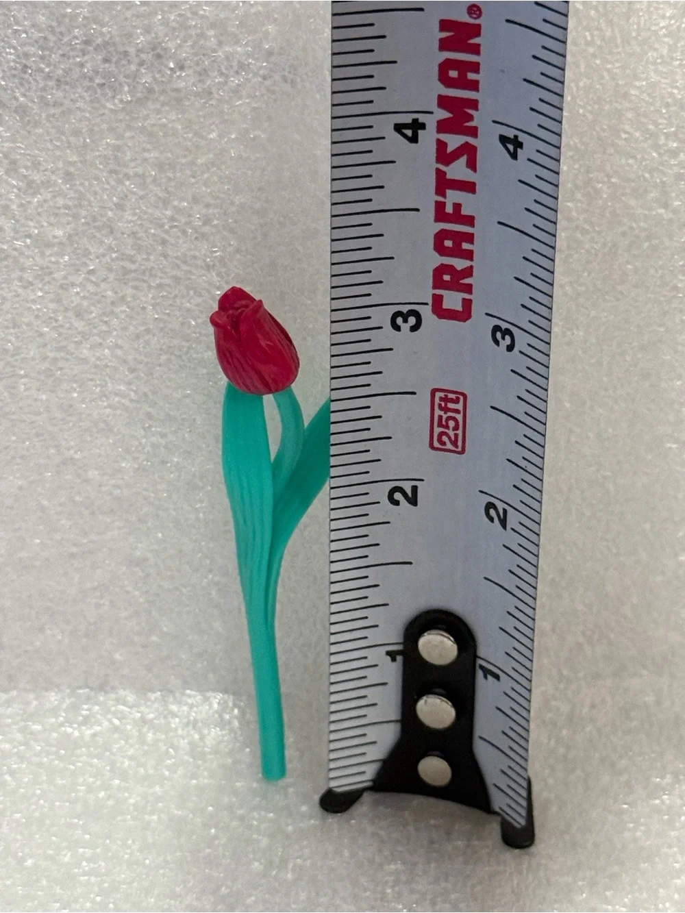 Barbie Long Stem red Tulip Flower Garden Bud Replacement Preowned